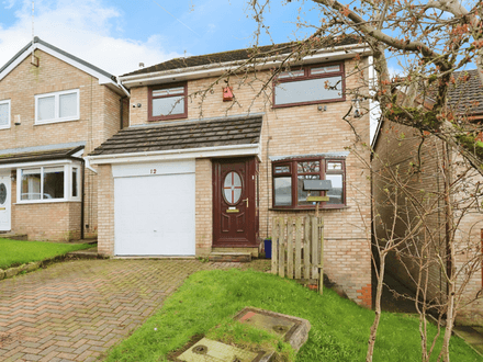 Balmoral Road-4 Bed freehold Detatched
